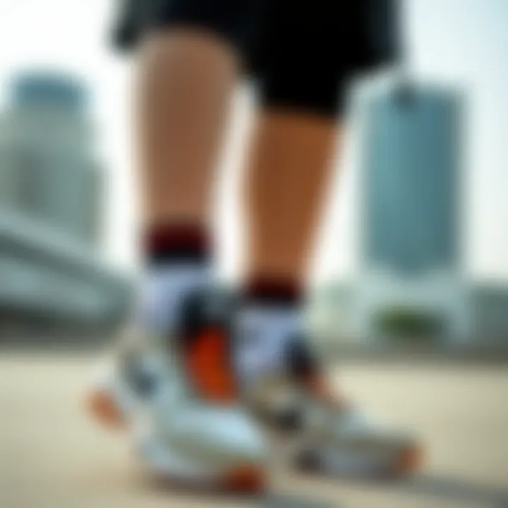 A chic outfit complemented by Nayk sports shoes.